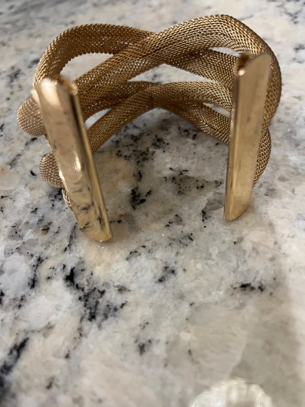JLUXLABEL Gold Mesh Braided Cuff Bracelet - Picture 3 of 8